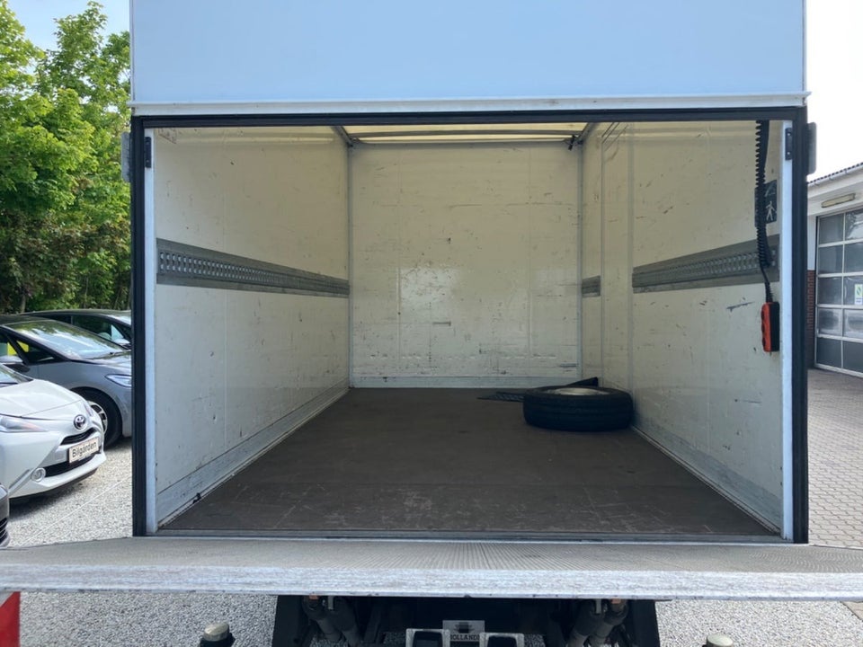 Peugeot Boxer 335 2,2 BlueHDi 140 L3 Plus Alukasse m/lift 2d