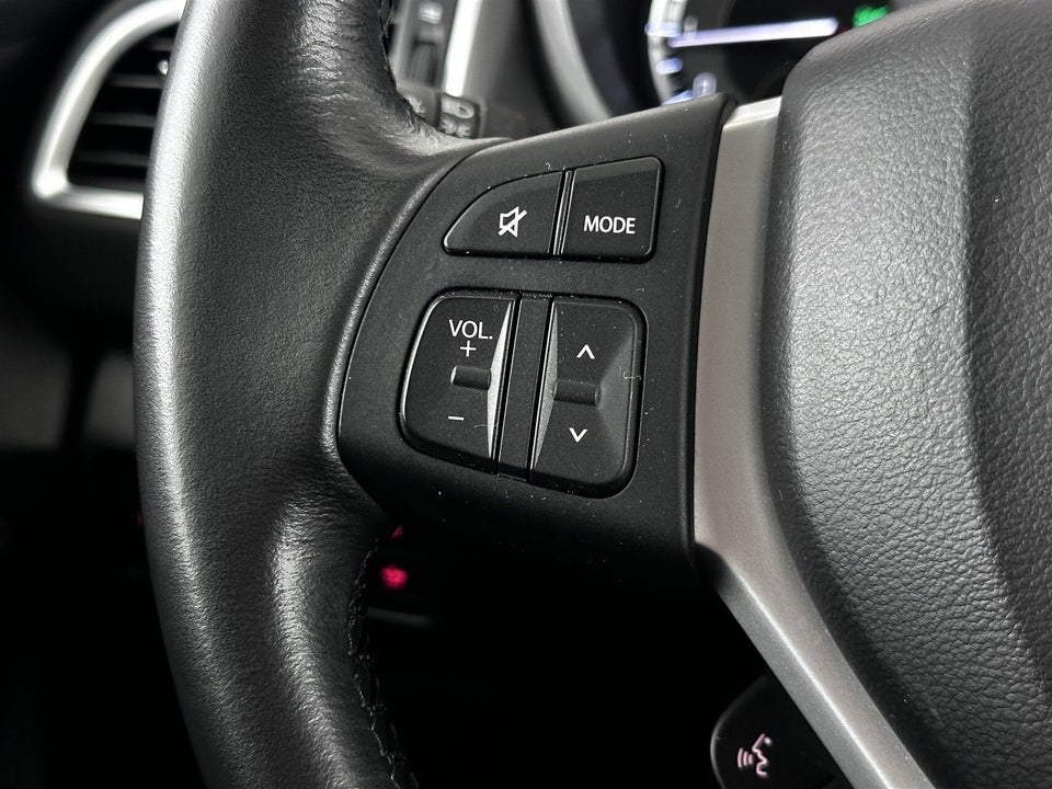 Suzuki S-Cross 1,4 mHybrid Active 5d