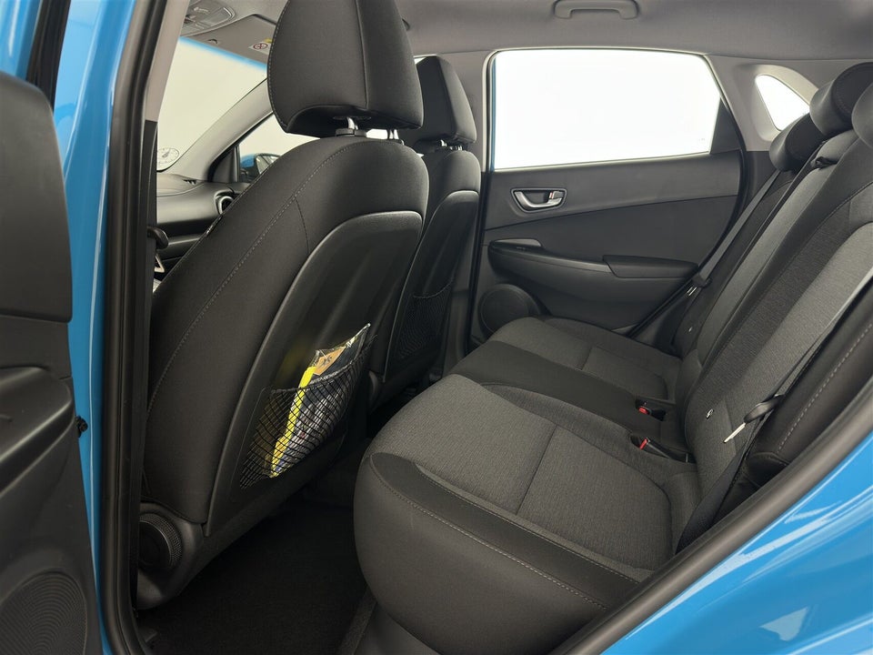 Hyundai Kona 39 EV Essential 5d