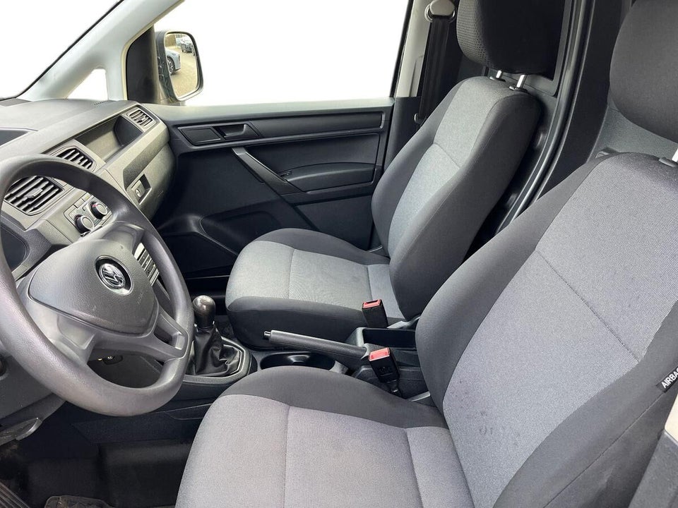 VW Caddy 2,0 TDi 102 BMT Van 4d