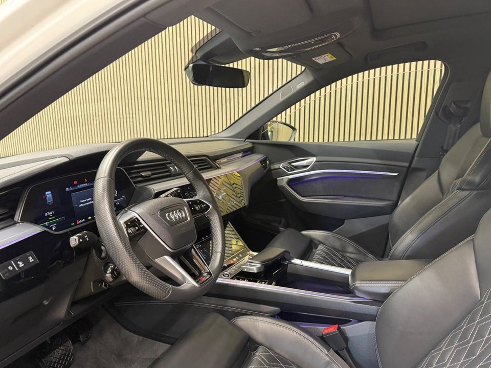 Audi e-tron 55 S-line quattro 5d
