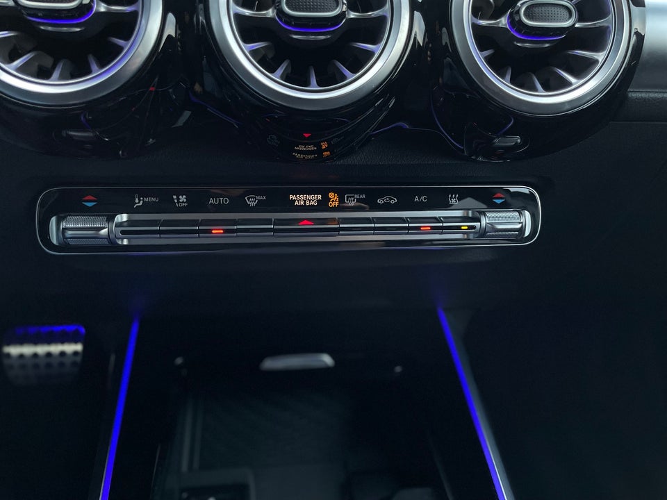 Mercedes EQB250+ AMG Line 5d