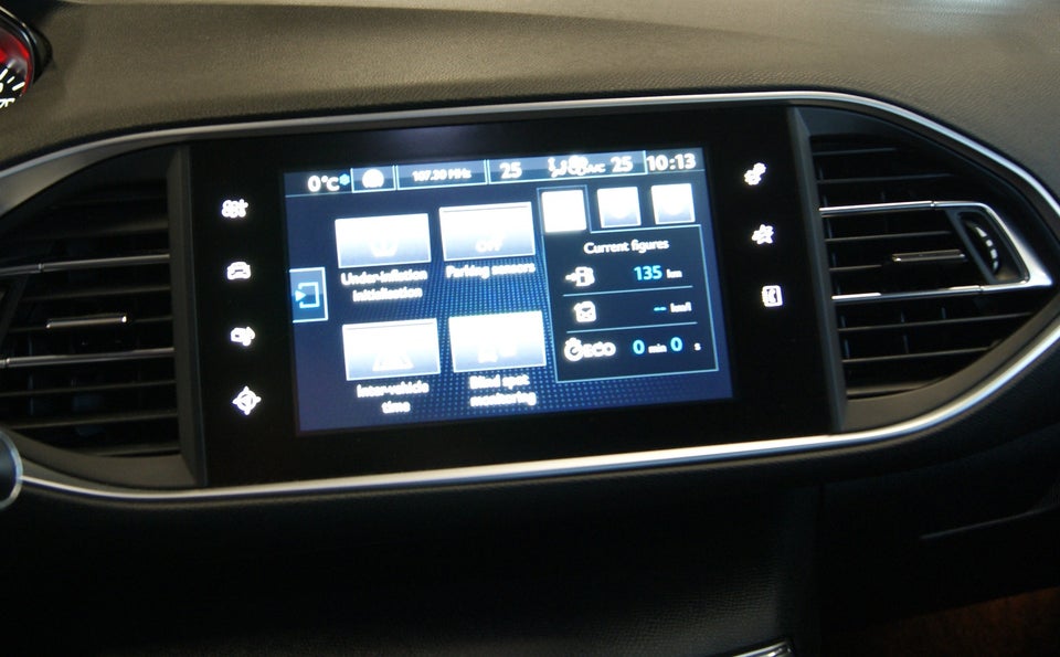 Peugeot 308 1,2 e-THP 130 Allure SW 5d