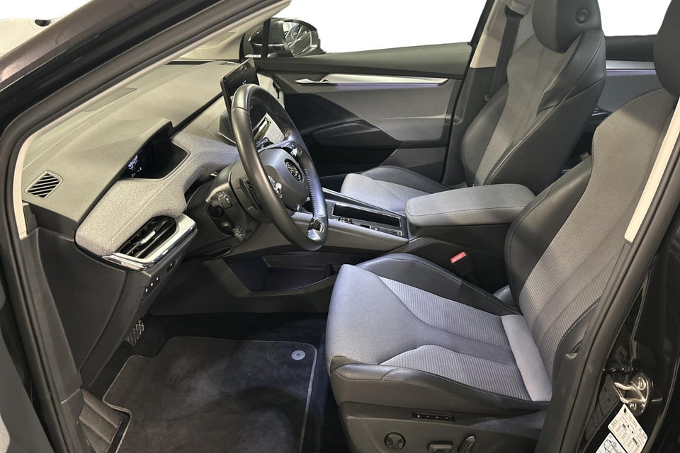 Skoda Enyaq 60 iV Loft 5d