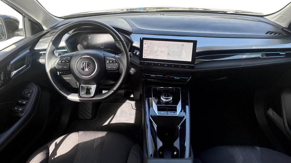 MG MG5 61 Comfort 5d
