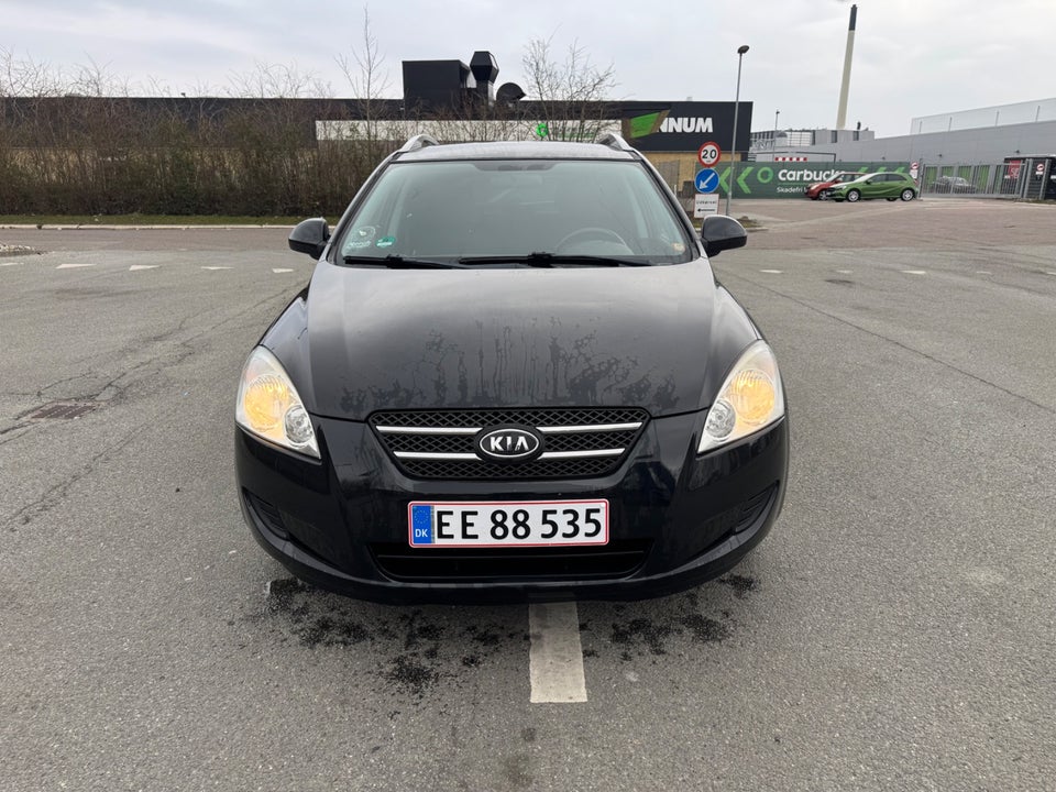 Kia Ceed 1,4 CVVT Exclusive SW 5d