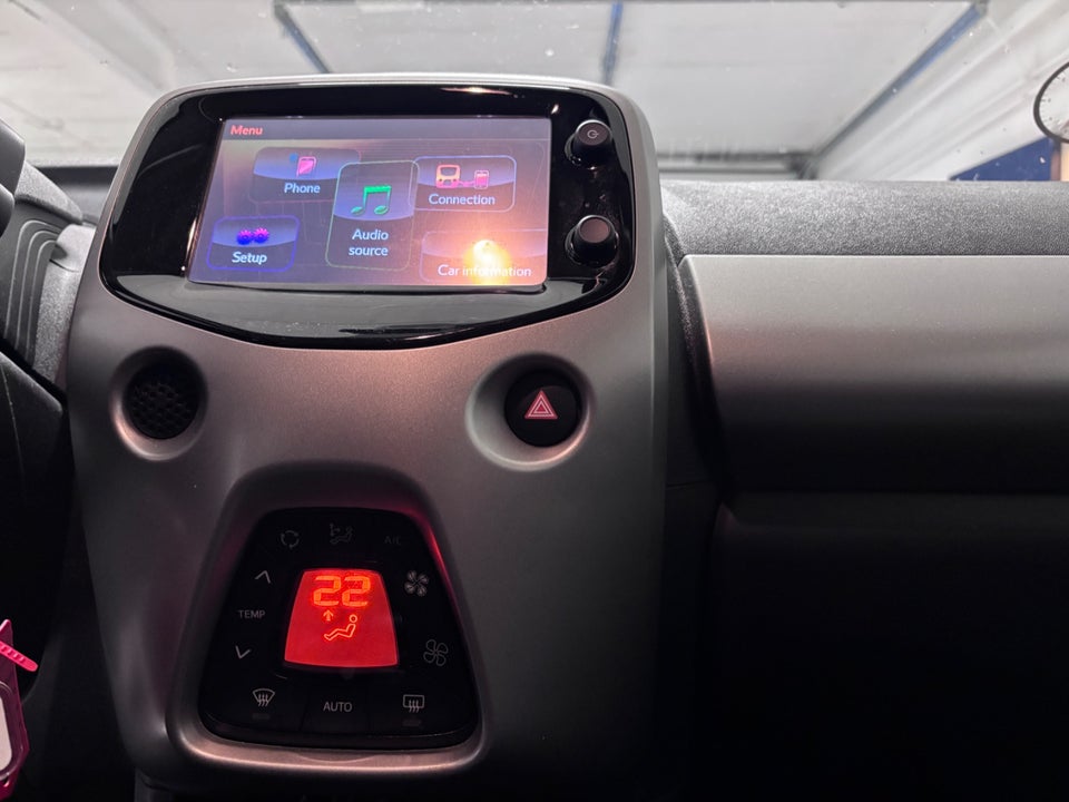 Citroën C1 1,2 PureTech Funky 5d