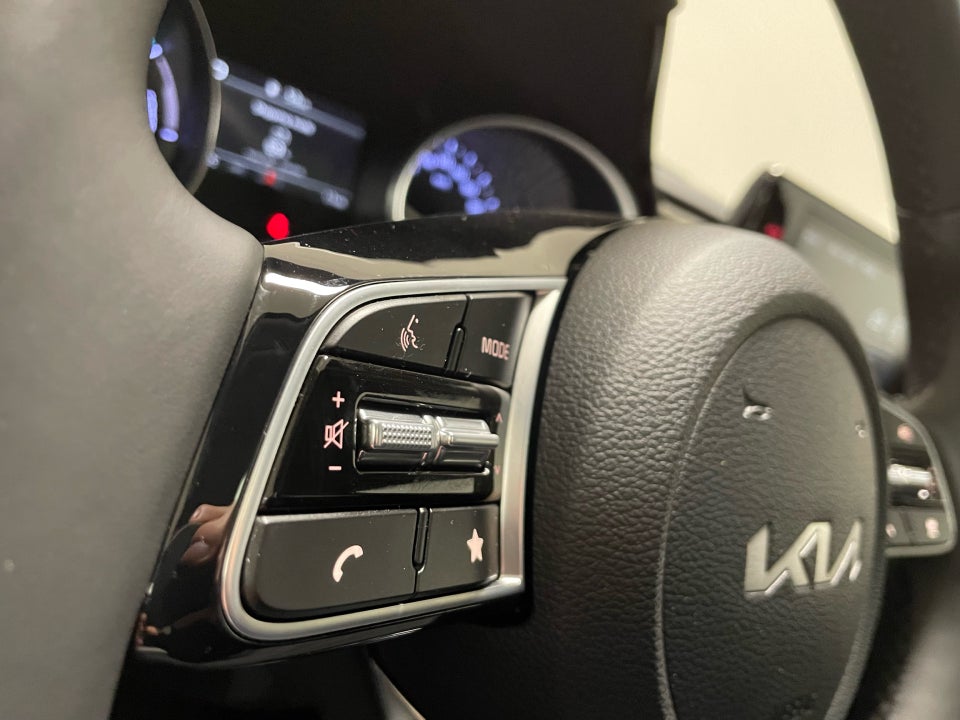 Kia Ceed 1,6 PHEV Upgrade SW DCT 5d