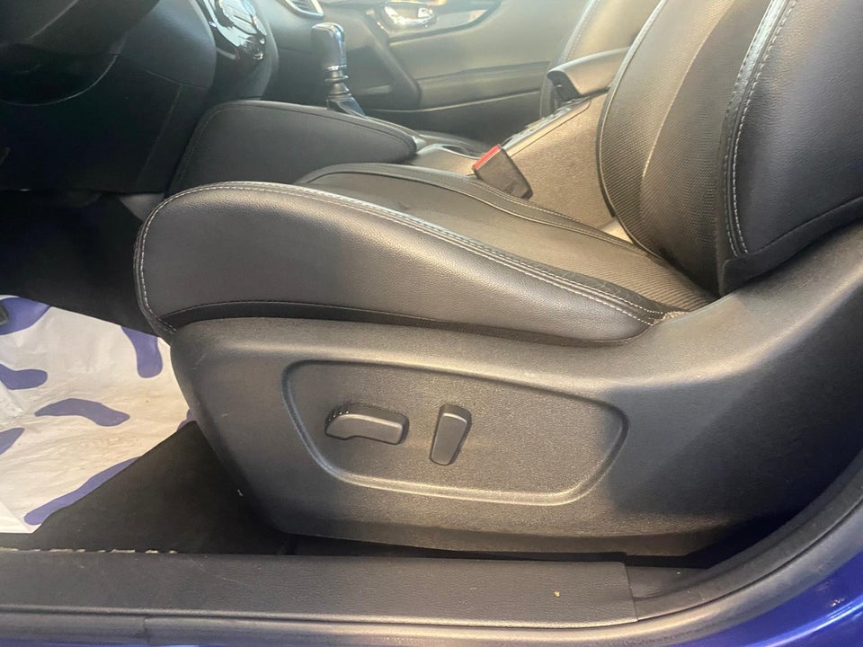 Nissan Qashqai 1,2 Dig-T 115 Tekna 5d