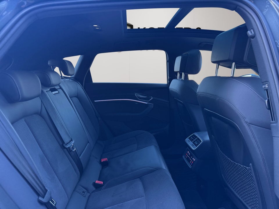 Audi e-tron 55 S-line quattro 5d