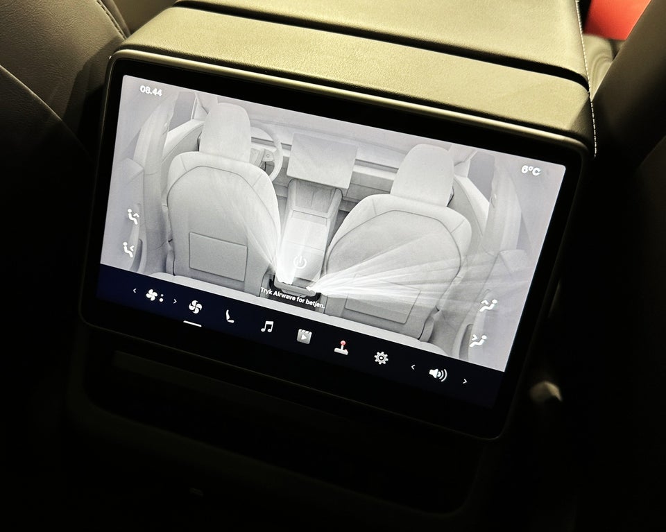 Tesla Model 3 RWD 4d