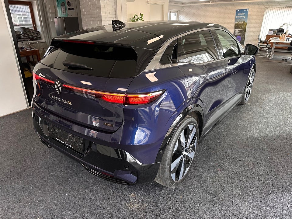 Renault Megane E-Tech 60 Techno 5d