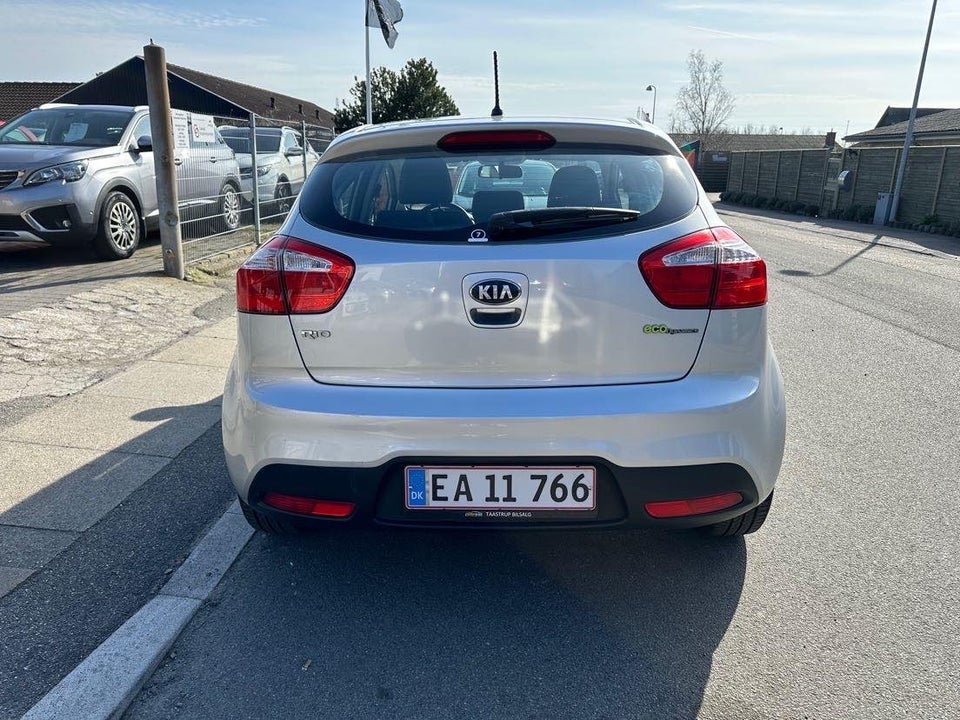 Kia Rio 1,1 CRDi 75 Active 5d