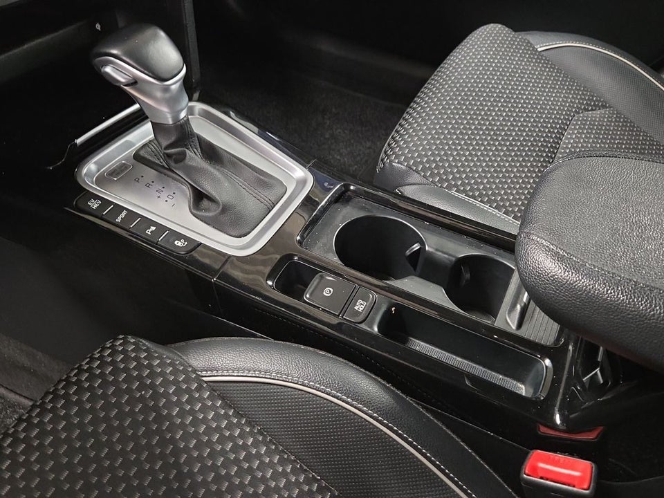 Kia XCeed 1,6 PHEV Upgrade Intro DCT 5d