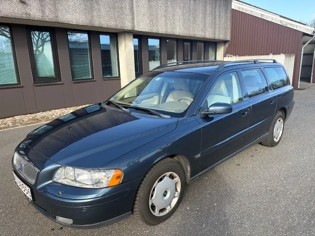 Volvo V70 2,4 170 Baltic 5d