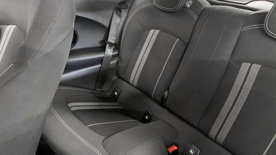 MINI Cooper SE Essential 3d