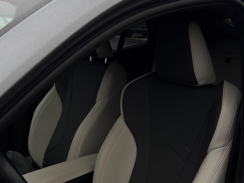 BMW iX2 eDrive20 M-Sport 5d