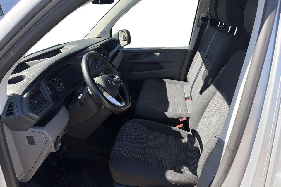 VW Transporter 2,0 TDi 150 Kassevogn DSG lang