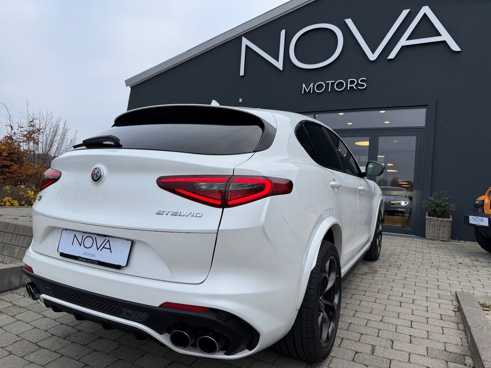 Alfa Romeo Stelvio 2,9 V6 Quadrifoglio aut. Q4 5d