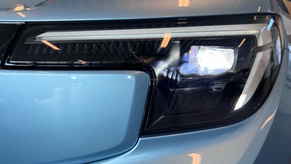 Ford Explorer 52 Select Standard Range 5d