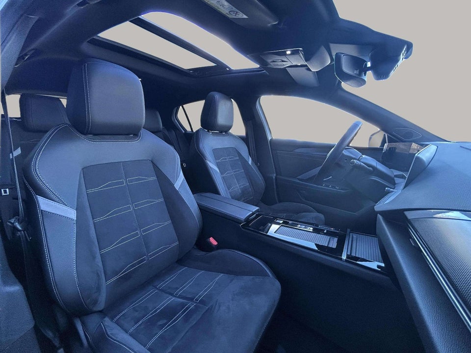 Opel Astra-e 54 Ultimate 5d