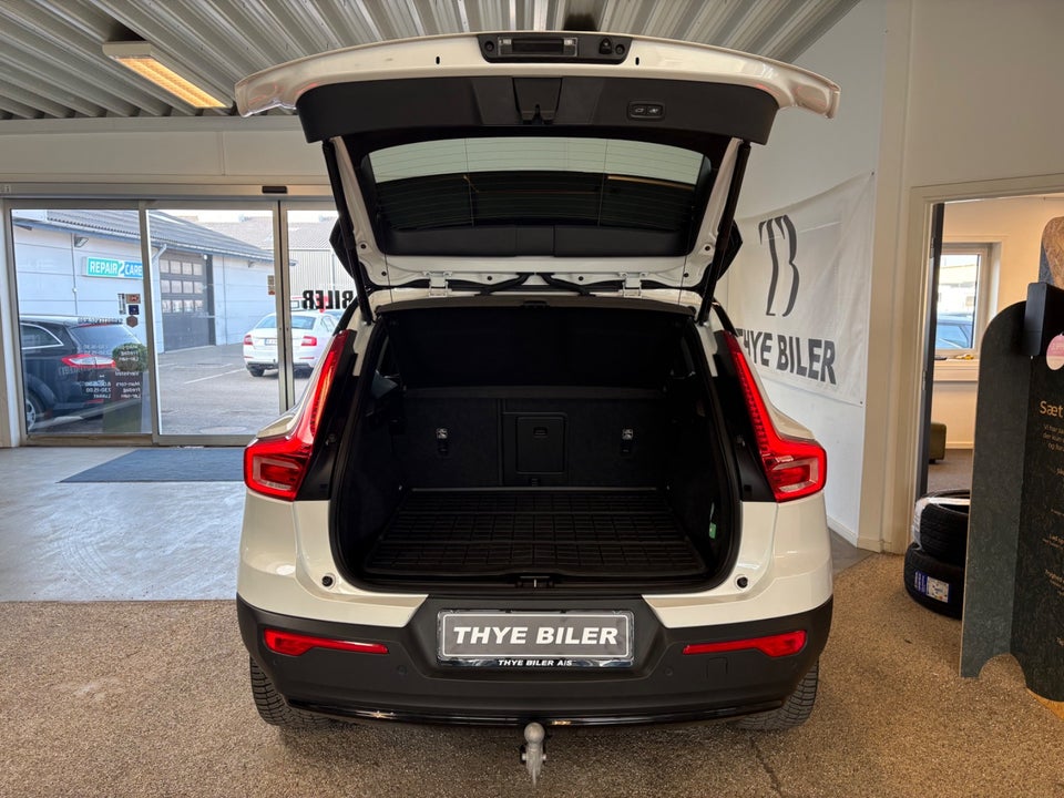 Volvo XC40 P6 ReCharge Core 5d