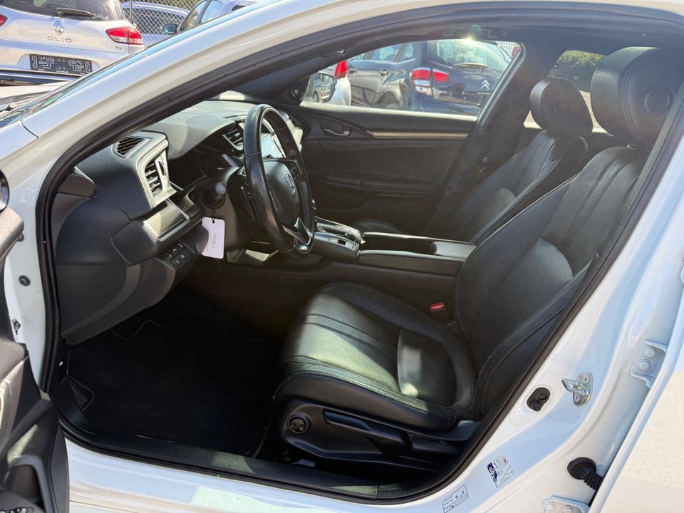 Honda Civic 1,0 VTEC Turbo Prestige CVT 5d