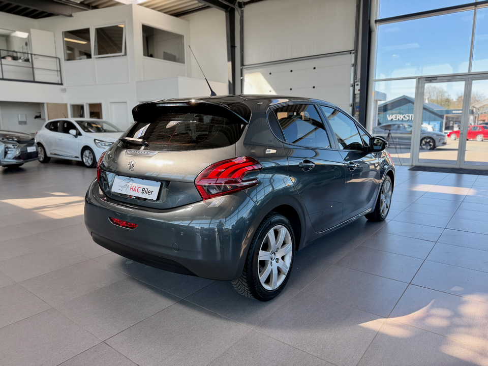 Peugeot 208 1,6 BlueHDi 100 Active 5d