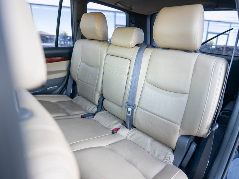 Toyota Land Cruiser 3,0 D-4D Luxus l 5d