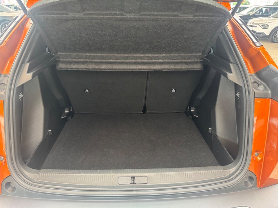 Peugeot 2008 1,2 PureTech 130 Active Pack EAT8 5d