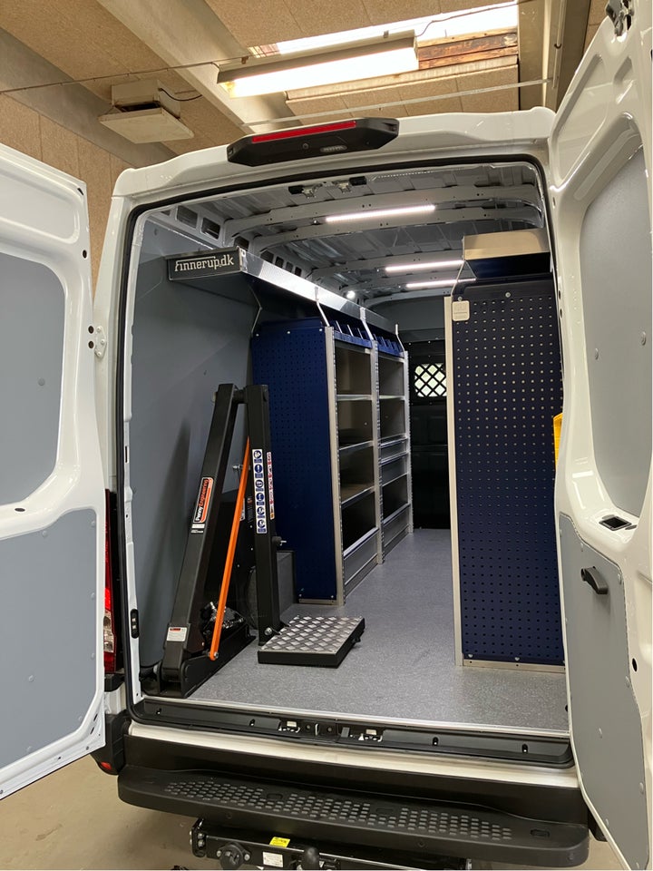 Iveco Daily 3,0 35S18 12m³ Van AG8