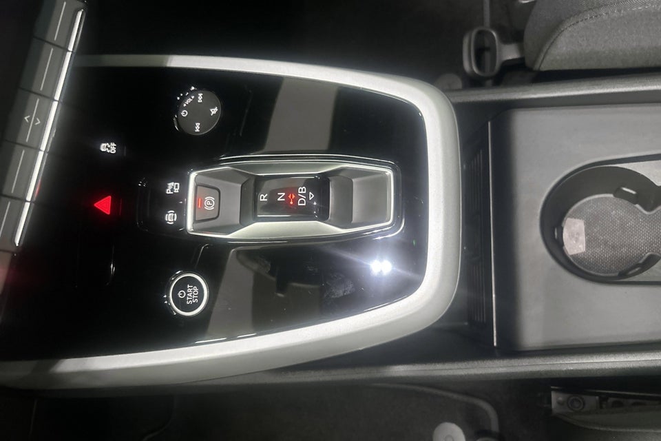Audi Q4 e-tron 45 Progress 5d