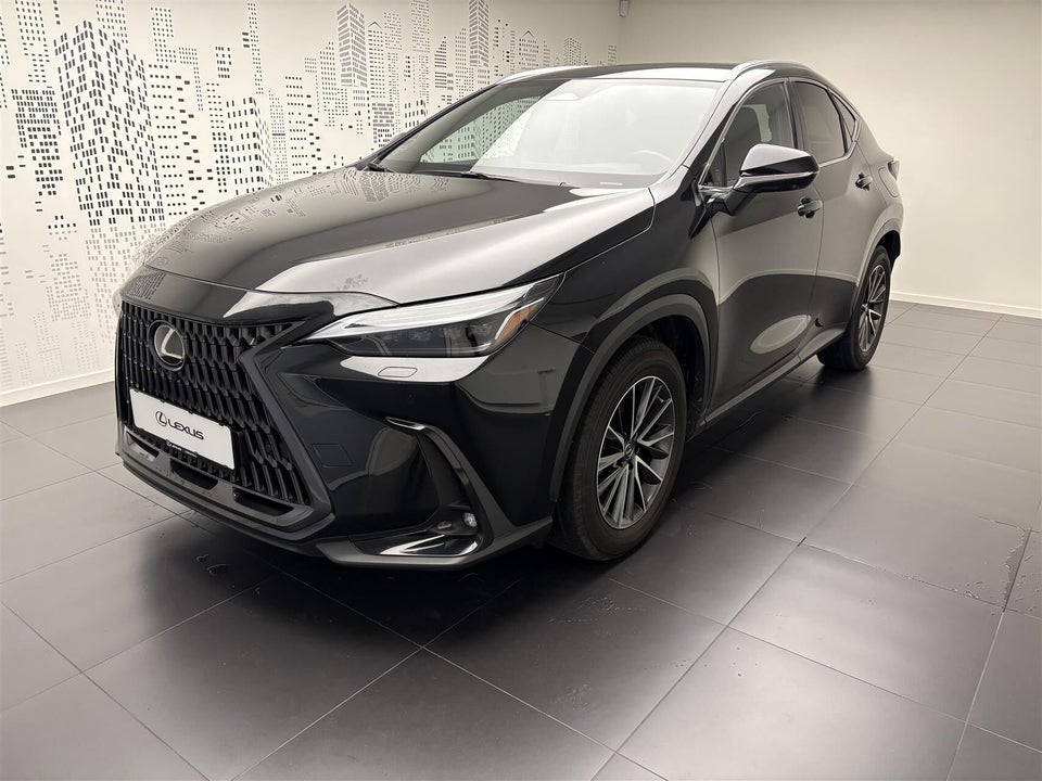 Lexus NX450h+ 2,5 Executive aut. AWD 5d