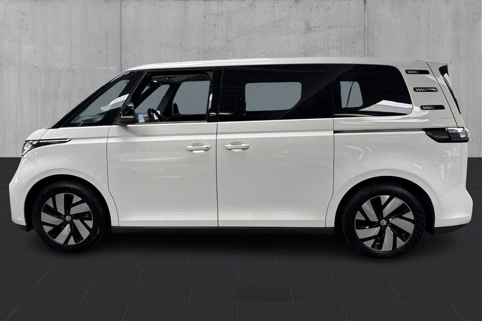 VW ID. Buzz 77 Pro SWB 5d
