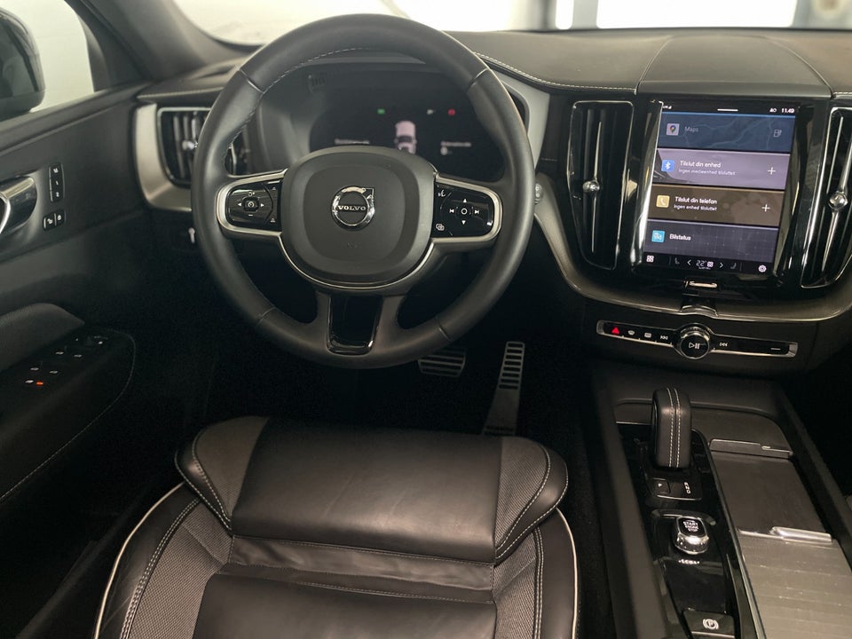 Volvo XC60 2,0 T6 ReCharge R-Design aut. AWD 5d