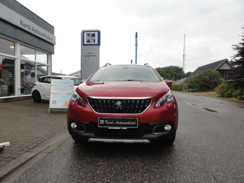 Peugeot 2008 1,6 BlueHDi 100 Envy 5d