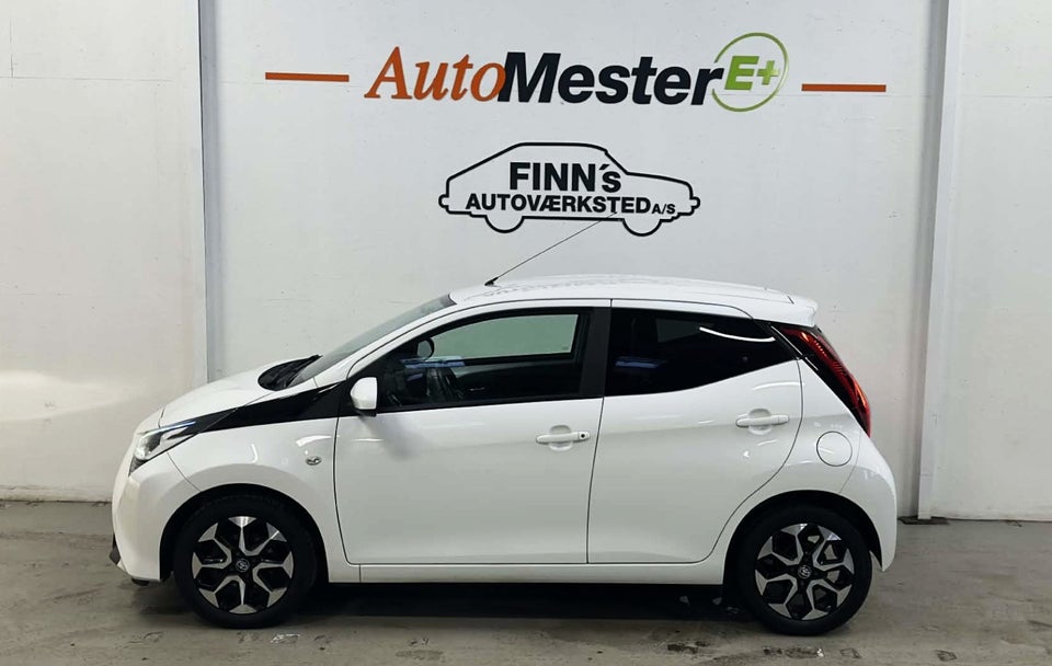 Toyota Aygo 1,0 VVT-i x-pression 5d
