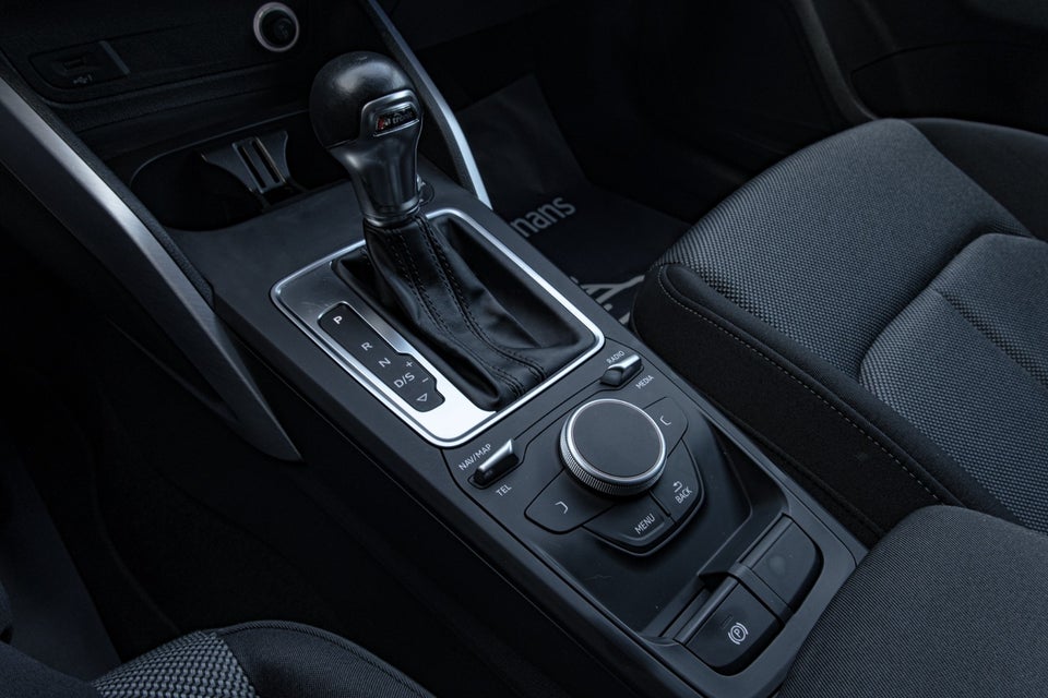 Audi Q2 1,4 TFSi 150 Sport S-tr. 5d