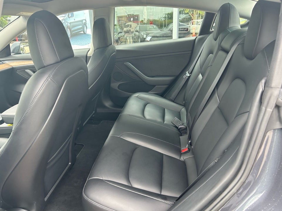 Tesla Model 3 Performance AWD 4d