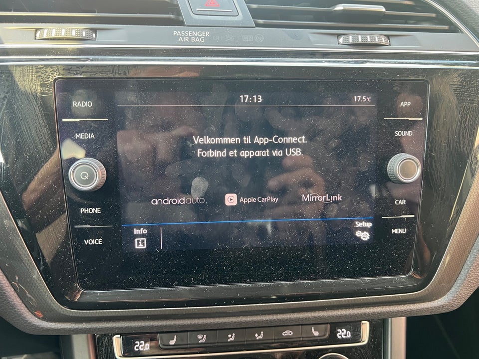 VW Touran 2,0 TDi 150 IQ.Drive DSG 7prs 5d