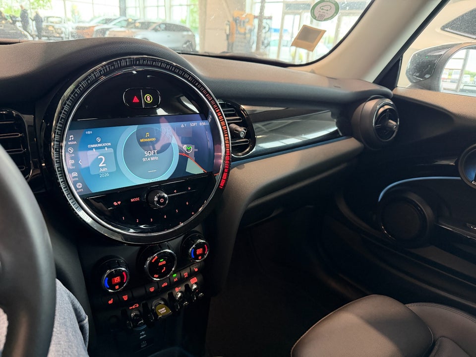 MINI Cooper SE Edition Premium 3d