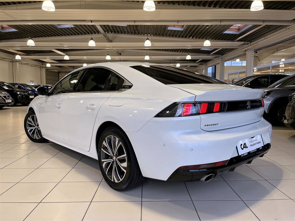 Peugeot 508 1,6 Hybrid Allure Pack EAT8 5d