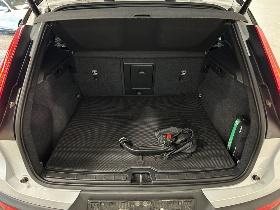Volvo XC40 P6 ReCharge Plus 5d