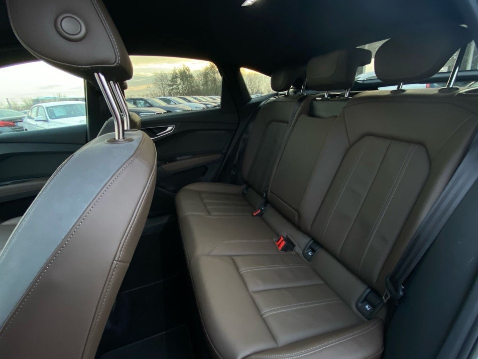 Audi Q4 e-tron 40 Sportback 5d