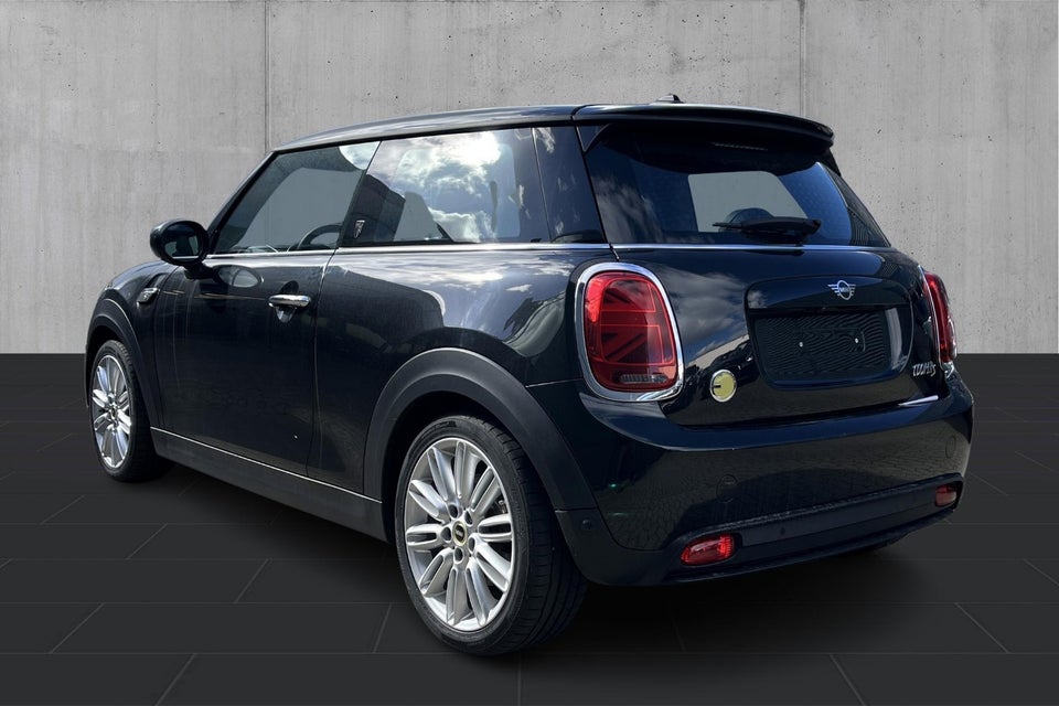 MINI Cooper SE Younique Trim 3d