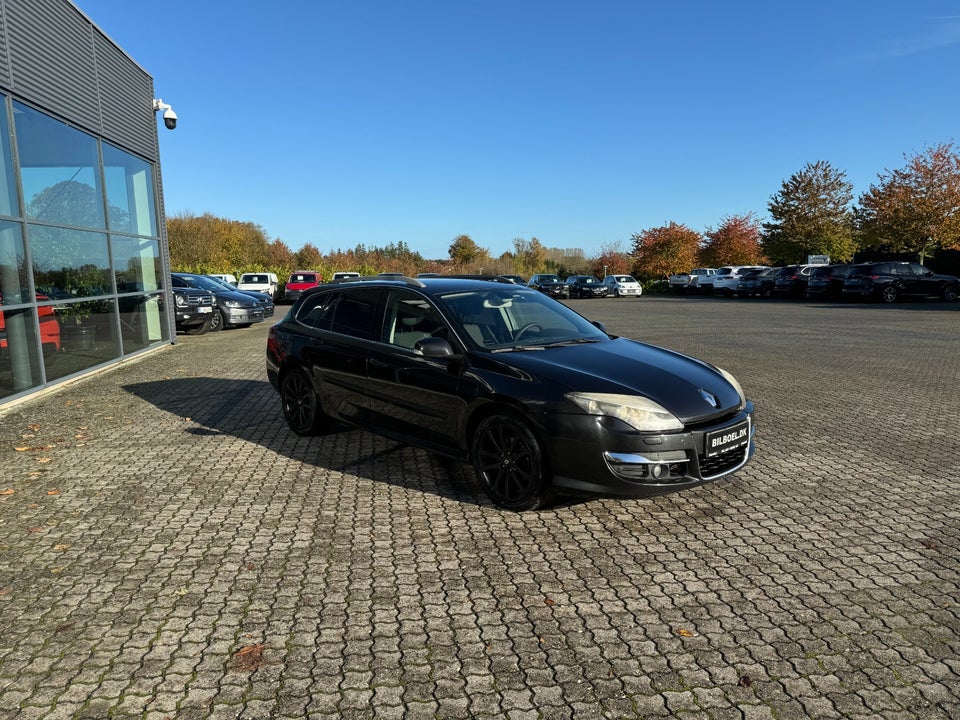 Renault Laguna III 2,0 dCi 175 Exception Sport Tourer aut. 5d