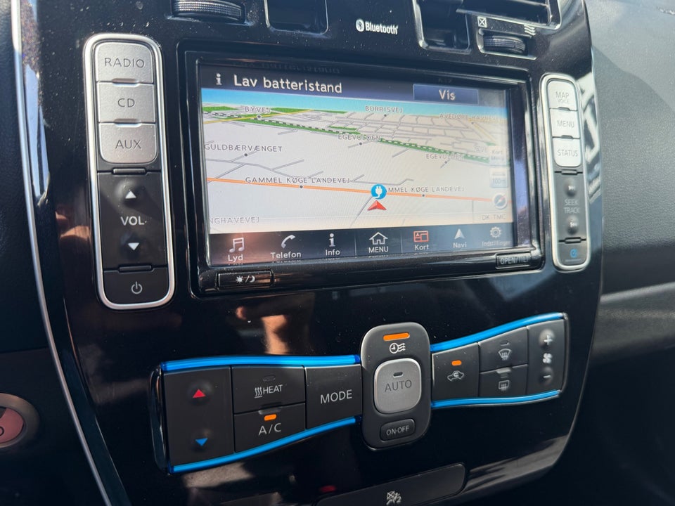 Nissan Leaf 24 Acenta 5d