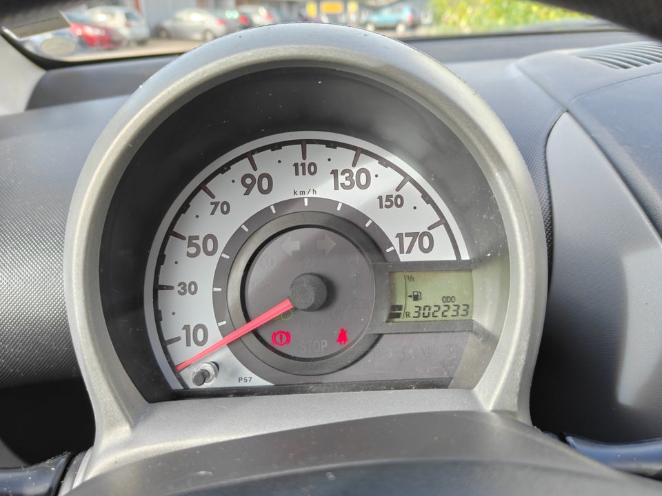 Toyota Aygo 1,0 Plus 5d