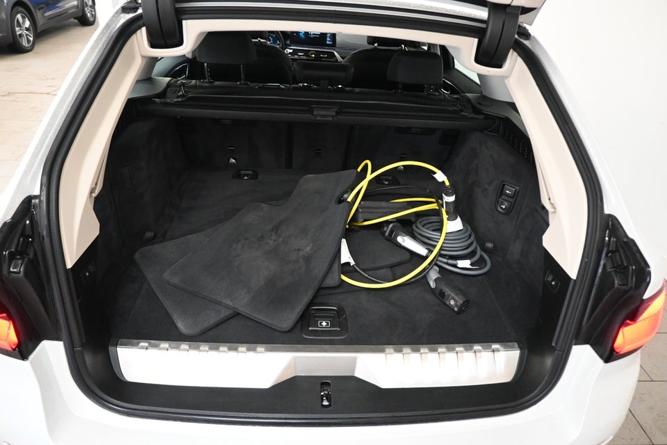 BMW 530e 2,0 Touring Sport Line aut. 5d