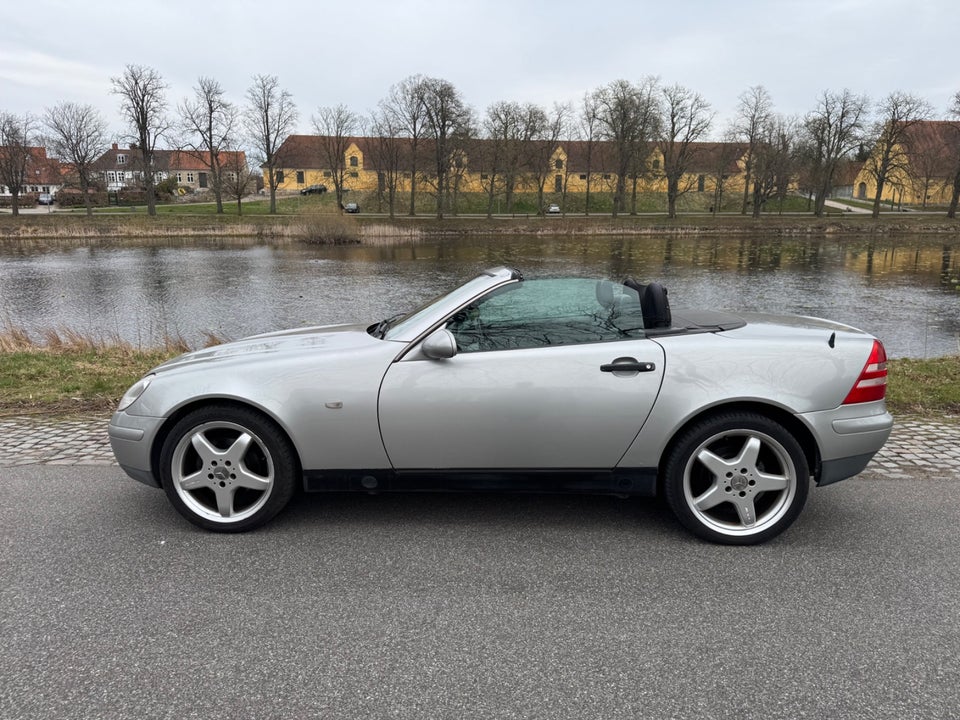 Mercedes SLK230 2,3 Kompressor aut. 2d